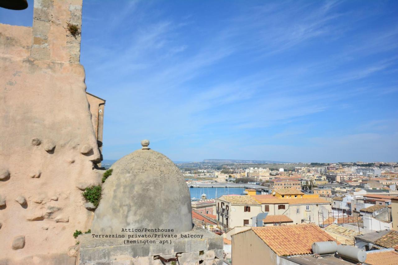 Appartamenti Di Casa Verbavolant Syracuse Exterior foto