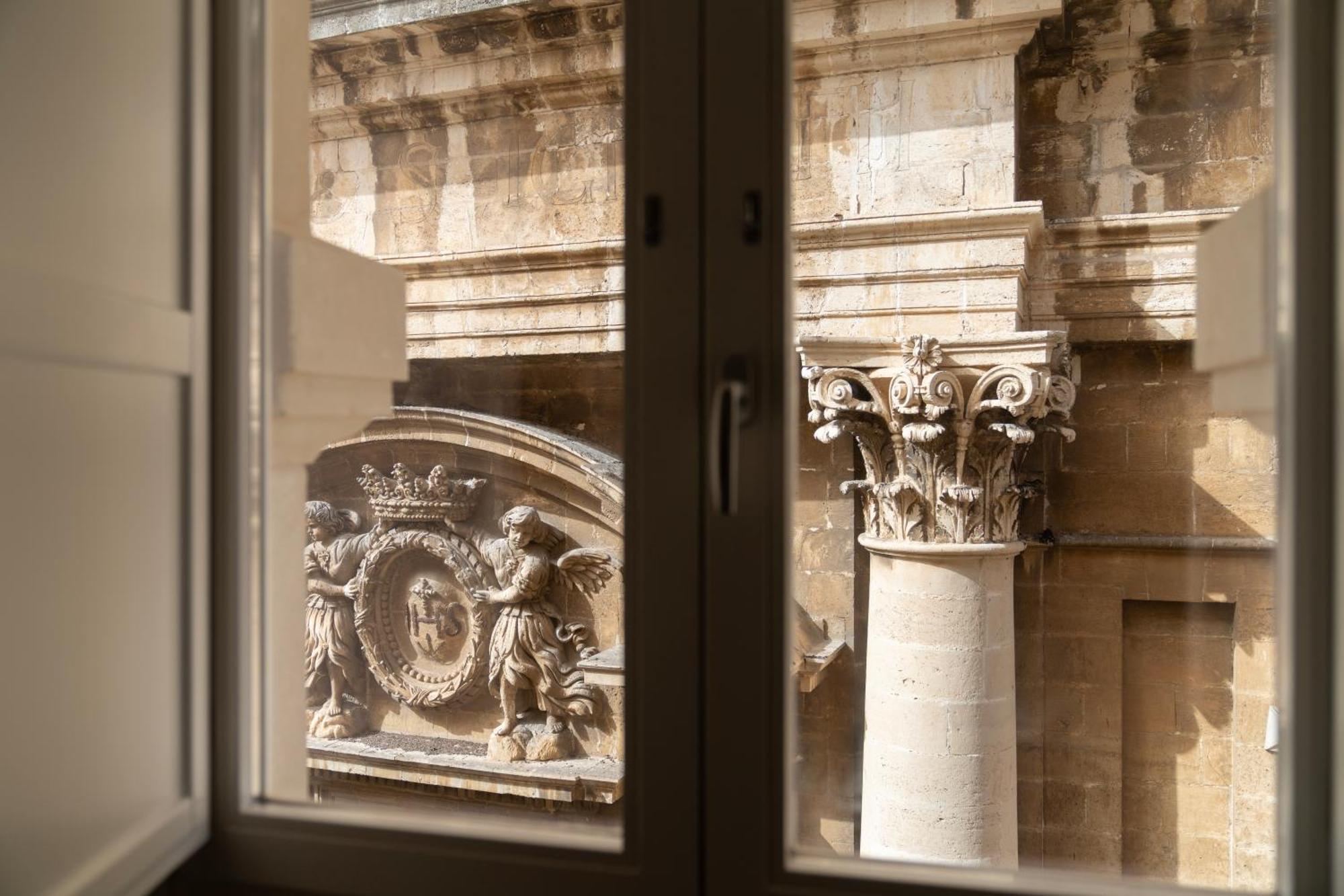 Appartamenti Di Casa Verbavolant Syracuse Exterior foto